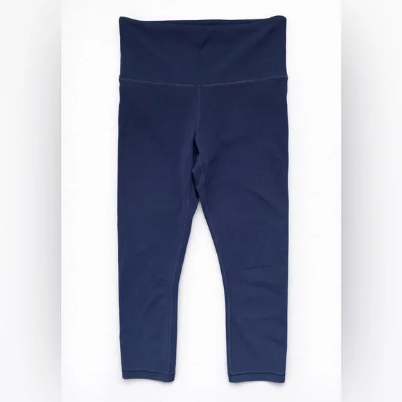 ATHLETA ELATION Capri Leggings Navy Blue XS High Rise Yoga Pants - Picture 2 of 8